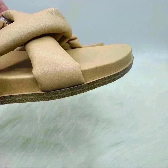 Universal Thread Shoes Women's Universal Thread Cosette Padded Slide Sandals 11 - Picture 6 of 7